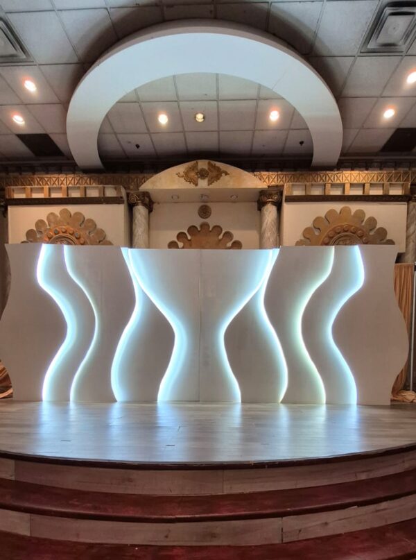 8ft x22ft Curve Wood Backdrop with White Led Lights